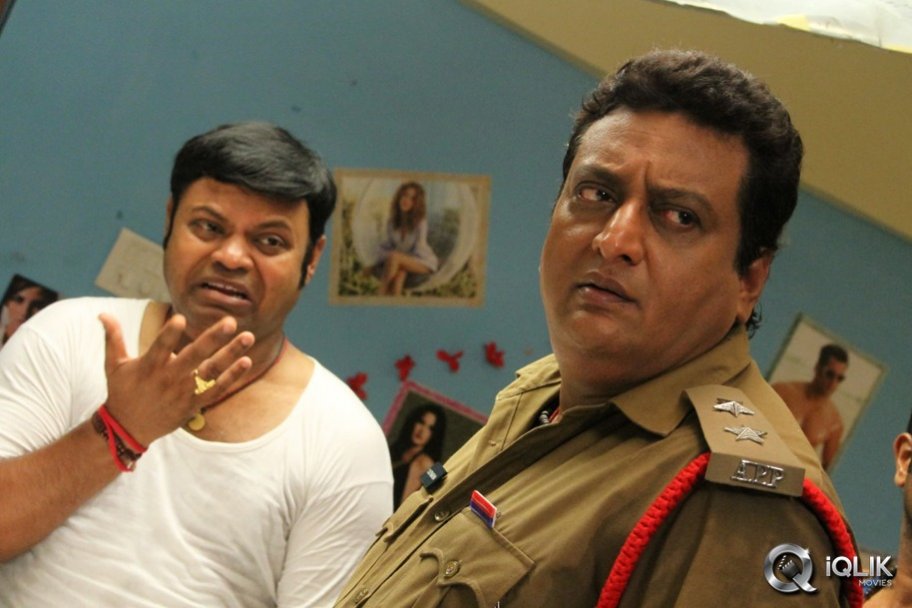 Manushulatho Jagratha